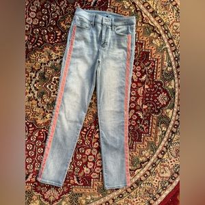 WHBM Slim ankle jeans w side velvet stripe, size 4 good condition